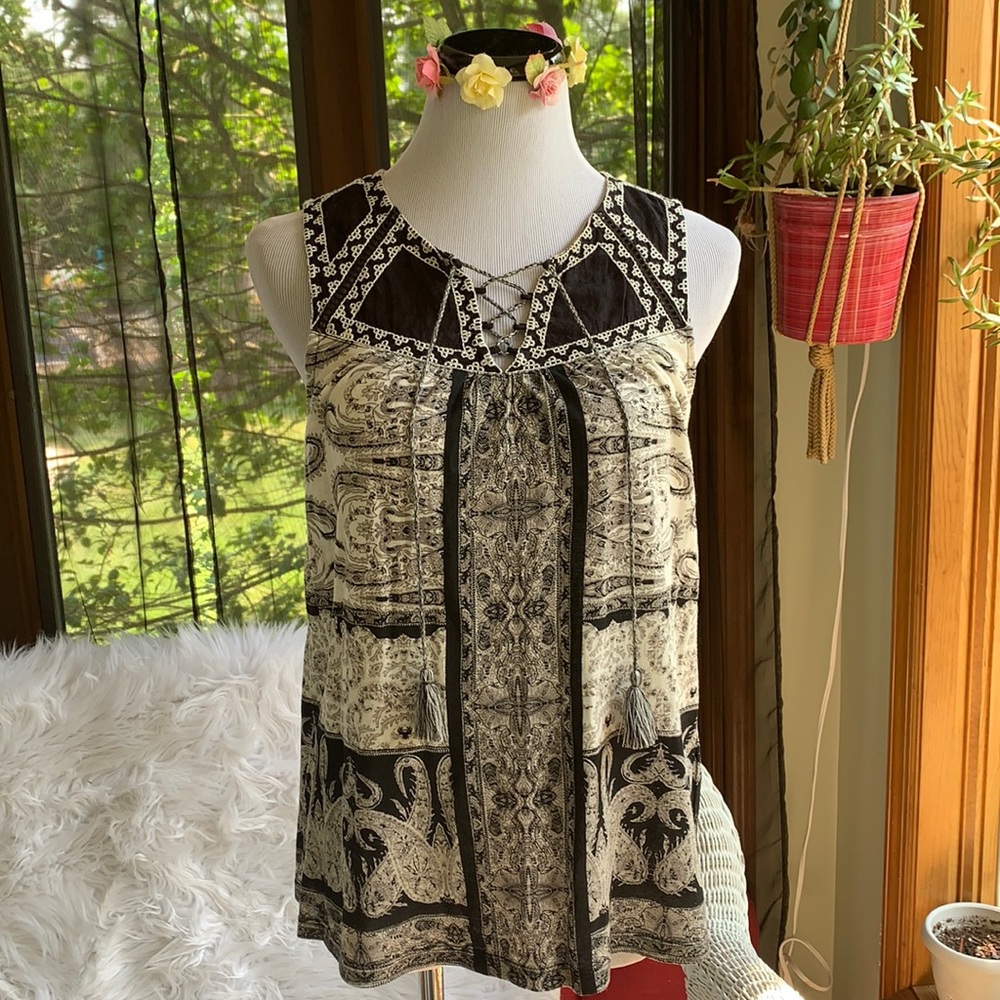 Lucky Brand sleeveless tank top
